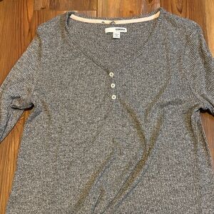 Sonoma Heather Gray Long Sleeve V-Neck Top